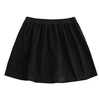 กระโปรงสั้นใส่กับเสื้อฮู้ด