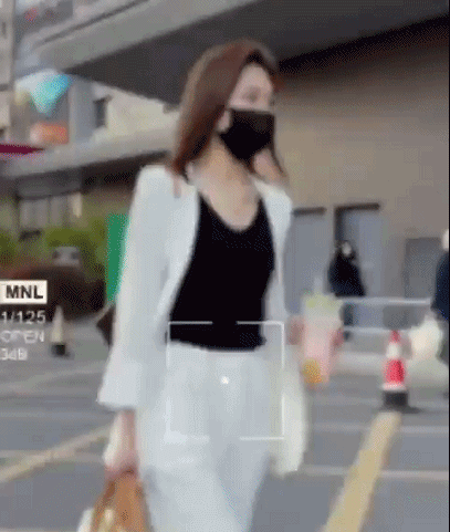 1620813348376175.gif 2RPuok8sYmWC9Zzhgi4_307460829122_sd_async.gif