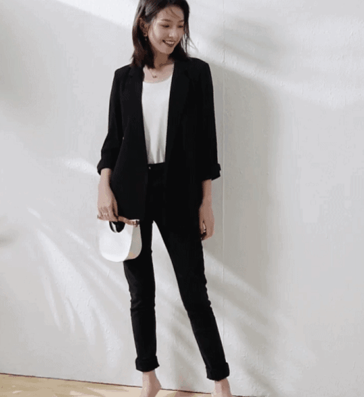 1620813500214543.gif 1620812525638_525x572.gif