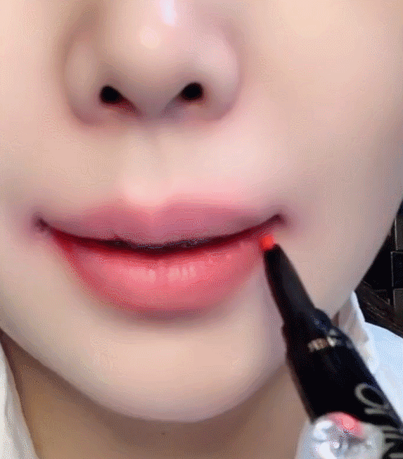 1635130363816720.gif GIF6.gif