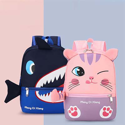 حقيبة ظهر خفيفة بطبعة كرتون للاطفال