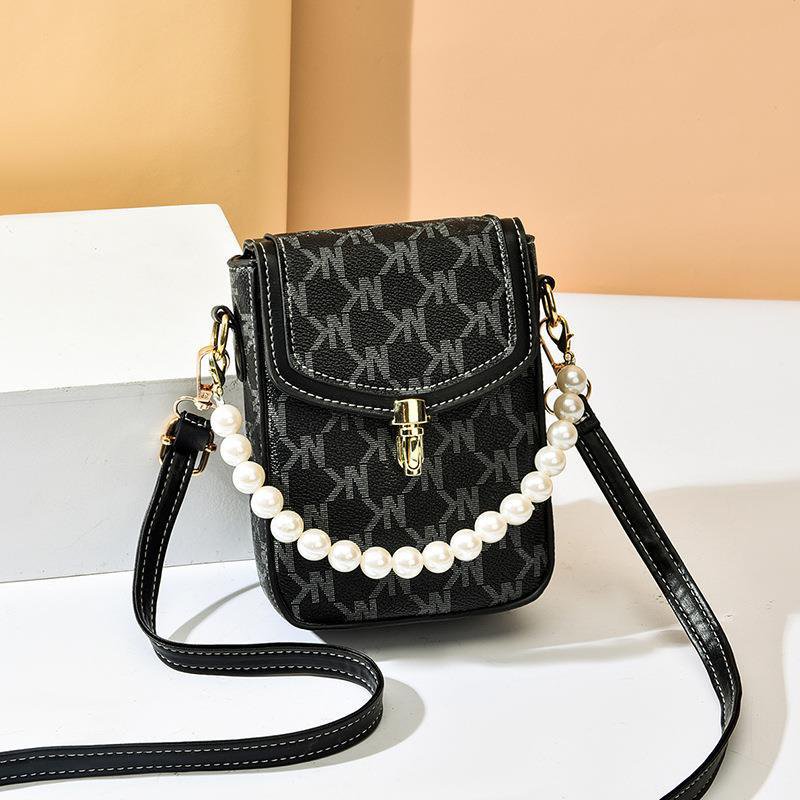 กระเป๋าใส่โทรศัพท์ประดับด้วยไข่มุกเก๋ 