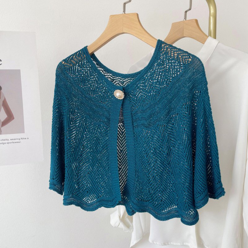 ผ้าคลุมไหล่กระดุมไข่มุกมีเสน่ห์สง่างาม