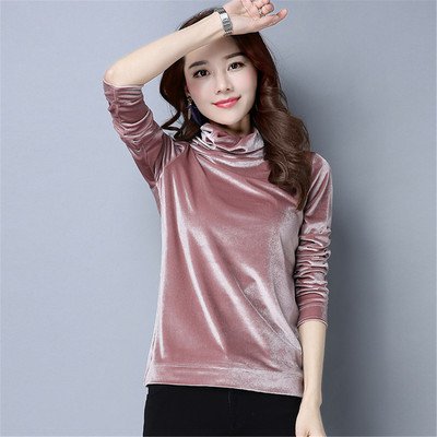 เสื้อผ้ากำมะหยี่สำหรับผู้หญิง