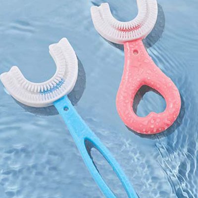 فرشاة أسنان للأطفال على شكل حرف U