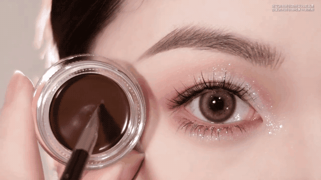 NOVO二重防水&にじみにくいアイライナークリーム 27 NOVO二重防水&にじみにくいアイライナークリーム