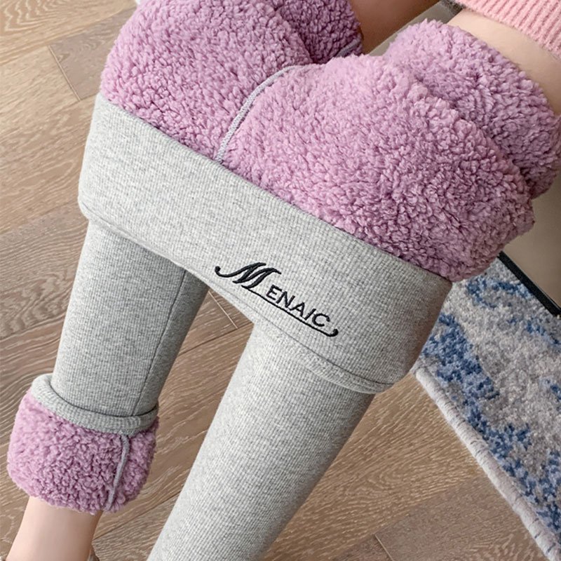 طماق سميك للغاية من القطيفة للفتيات