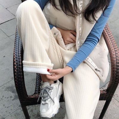 กางเกงขากว้างผ้าเชนิลล์ใส่แล้วให้ดูผอม