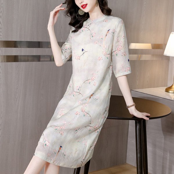 ชุดเดรสกี่เพ้าพิมพ์ลาย