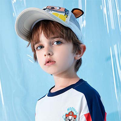 قبعة بيسبول للأطفال