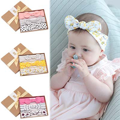 طقم صندوق الهدايا مكون من 3 قطع دبّوس للطفلة