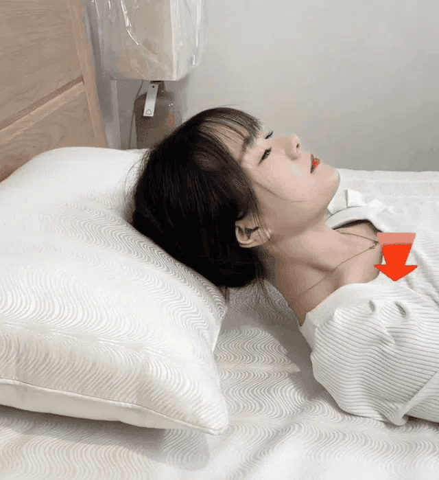 枕头_06.gif