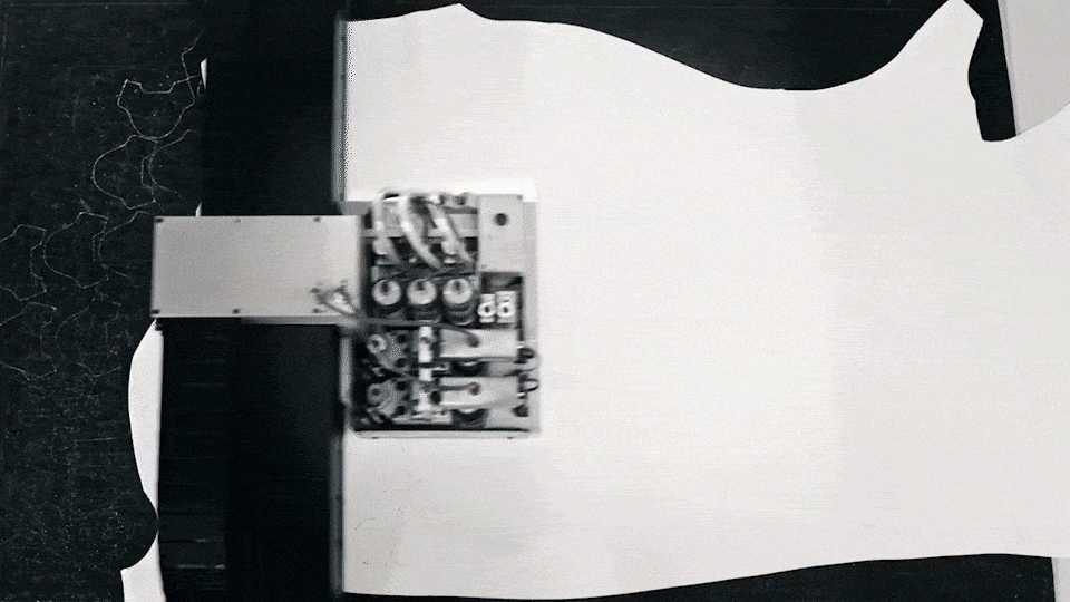 运动鞋_34.gif